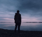 Are You Dead app Chinese app combats loneliness