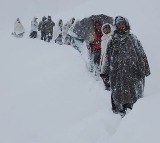 12 Stranded In Jammu Kashmir Snowfall Rescued By Cops In Daring 3 Hour Mission