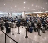 US lawmakers warn airport security may fuel immigrant fears