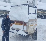 Jammu and Kashmir covered in snow