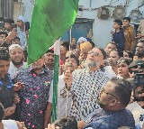 Asaduddin Owaisi unfurls national flag on R-Day