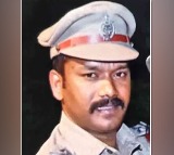 Rangareddy Drunk and Drive SI Madhu Dragged on Car Bonnet