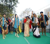 Seethakka Welcomes New Zealand Maori Representatives to Medaram Jatara