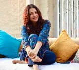 Pawan Kalyan Bhumika Chawla Comments on His Political Journey
