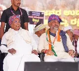K’taka Congress crisis: Siddaramaiah loses cool over pro-Shivakumar slogans