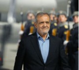 Iran ready for peace process within international law, president tells Saudi crown prince