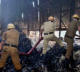 Death toll in fire at Kolkata warehouses reaches 21, several still missing (Lead)