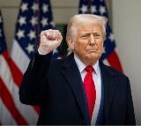 Trump hails Venezuela move, says oil exports to resume