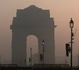 Delhi’s air quality remains in ‘poor’ category; national Capital likely to receive rain