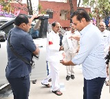 SIT examines KCR for nearly five hours in phone-tapping case (Lead)