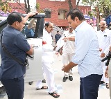 KCR Arrives at Nandinagar Residence for SIT Questioning