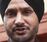 'Begani shadi mein abdulla diwana': Harbhajan's dig at Pakistan's boycott of India match in T20 WC