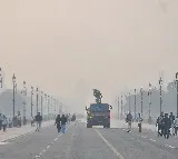 Delhi air quality shows marginal improvement, AQI remains in ‘poor’ category