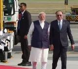 PM Modi arrives in Kuala Lumpur, welcomed by Malaysian counterpart Anwar Ibrahim at airport