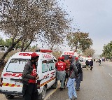 Shia Muslims in Kashmir protest Pakistan mosque suicide bombing