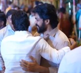 YS Jagan Embraced by Suriya and Karthi Viral Video
