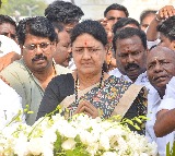 Sasikala to field candidates in TN Assembly polls, announcement on Jayalalithaa’s birth anniversary