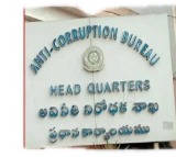 Madhapur SI Vinay Caught Red Handed by ACB