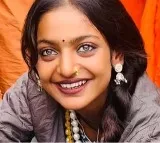 Monalisa to Start School with First Movie Remuneration