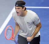 Fritz survives injury scare to enter SF in Dallas