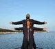 Shilpa Shetty recreates the iconic 'Titanic' pose with hubby Raj Kundra