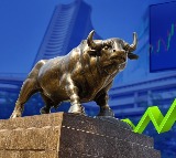 Stock market outlook: Global cues, policy minutes and FII flows likely to guide indices