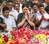 Sasikala Prepares for New Party Announcement on Jayalalitha Birth Anniversary
