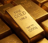 Joy Alukkas Employee Steals 1 Crore Worth Gold in Hyderabad