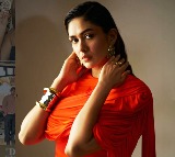 Mrunal Thakur talks about the biggest challenge for love in modern times
