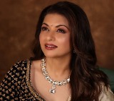 Bhagyashree Shares Her Magic Water Health Tip