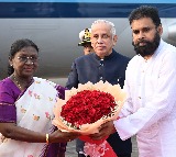 Droupadi Murmu welcomed by Governor Nazeer Deputy CM Pawan Kalyan in Visakhapatnam