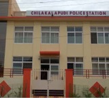 Machilipatnam Youth attacks bus staff for not allowing girlfriend to travel with him