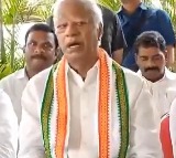 Kadiyam Srihari Slams KCR Over Telangana Sentiment Politics