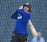 Gavaskar advises Abhishek Sharma