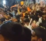 Stone pelting during Shivaji Jayanti procession in Karnataka's Bagalkot; 8 arrested (Ld)