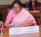 Daggubati Purandeswari Fires on Congress Workers Shirtless Protest at AI Summit