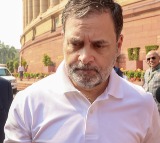 LoP Gandhi appears before Bhiwandi Court to sign fresh bond in 2014 defamation case