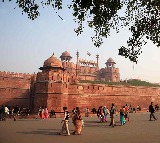 Intel warns of Lashkar e Taiba Red Fort attack plot