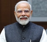 PM Narendra Modi congratulates Vijay Deverakonda, Rashmika Mandanna; offers his blessings to the star couple!