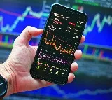 Stock Markets Close Flat Amidst Volatility