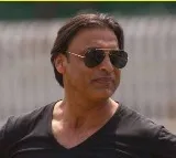 Shoaib Akhtar reveals painkiller use during India tour