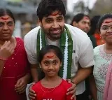 Adivi Sesh seeks blessings at Bhadrakali Temple in Warangal