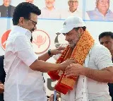 DMK, Cong to begin formal seat-sharing talks today amid alliance speculation