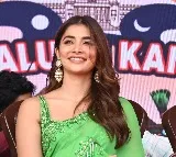 Pooja Hegde Shares Throwback Photo on Parents Anniversary