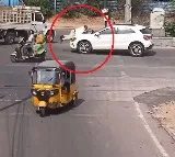 Benz car Driver Drags Constable on Car Bonnet in Hyderabad