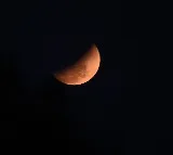 Total Lunar Eclipse observed in India, Blood Moon captivates skies