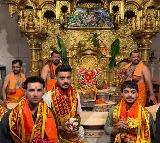 T20 WC: Axar, Abhishek and Kishan visit Siddhivinayak Temple ahead of SF