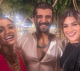 Kriti Sanon shares cute BTS moments from Rashmika-Vijay's Hyderabad reception, says 'Love them!'