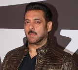 Salman Khan calls Kabir Bedi the ‘original Tiger of India’