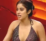 Janhvi Kapoor opts for a simple white salwar kurta for birthday special Tirumala temple visit